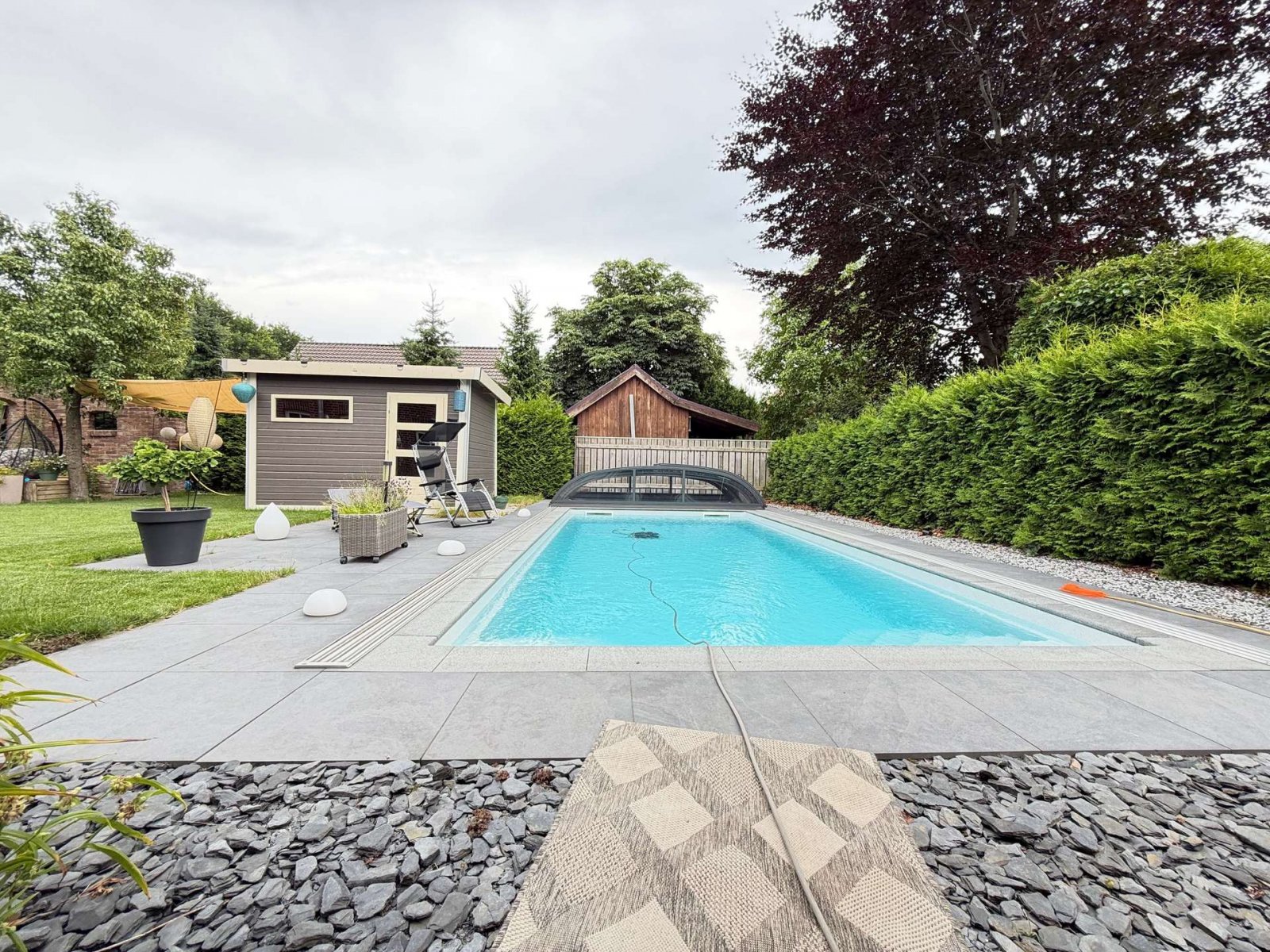 Pool Pool