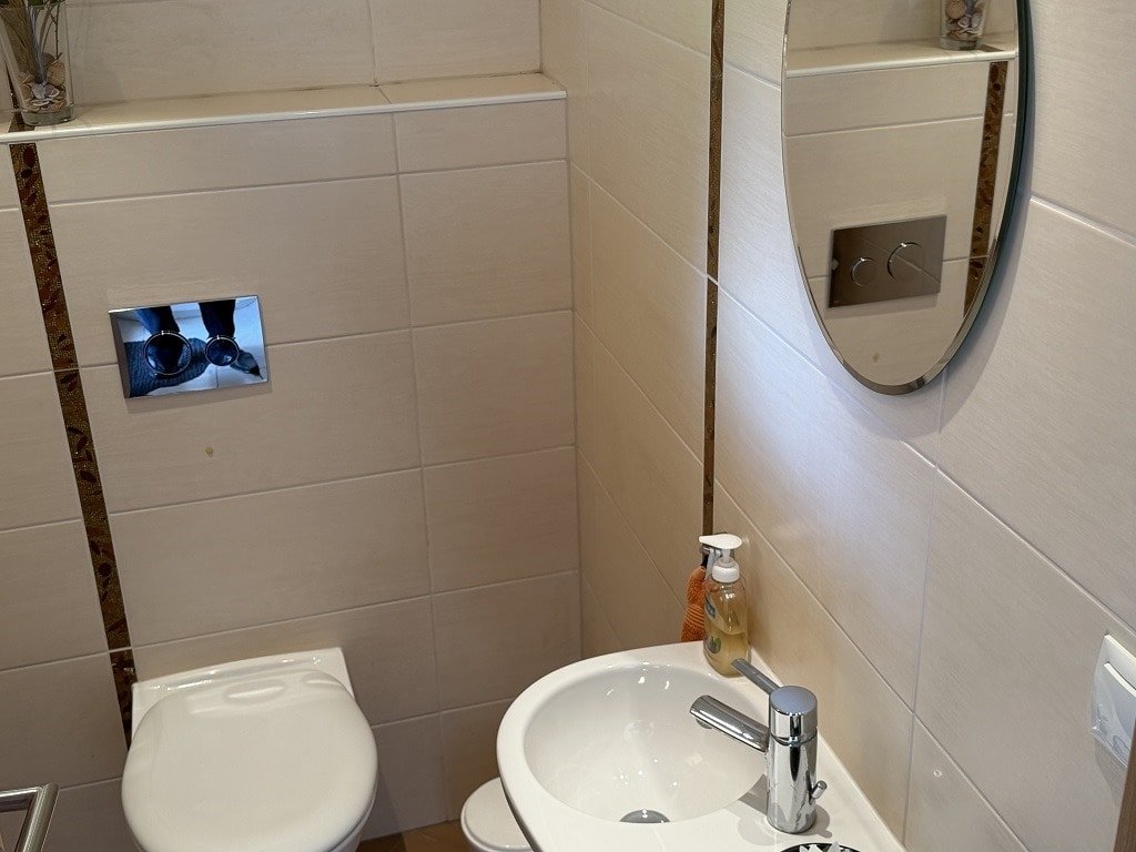 Gäste WC EG