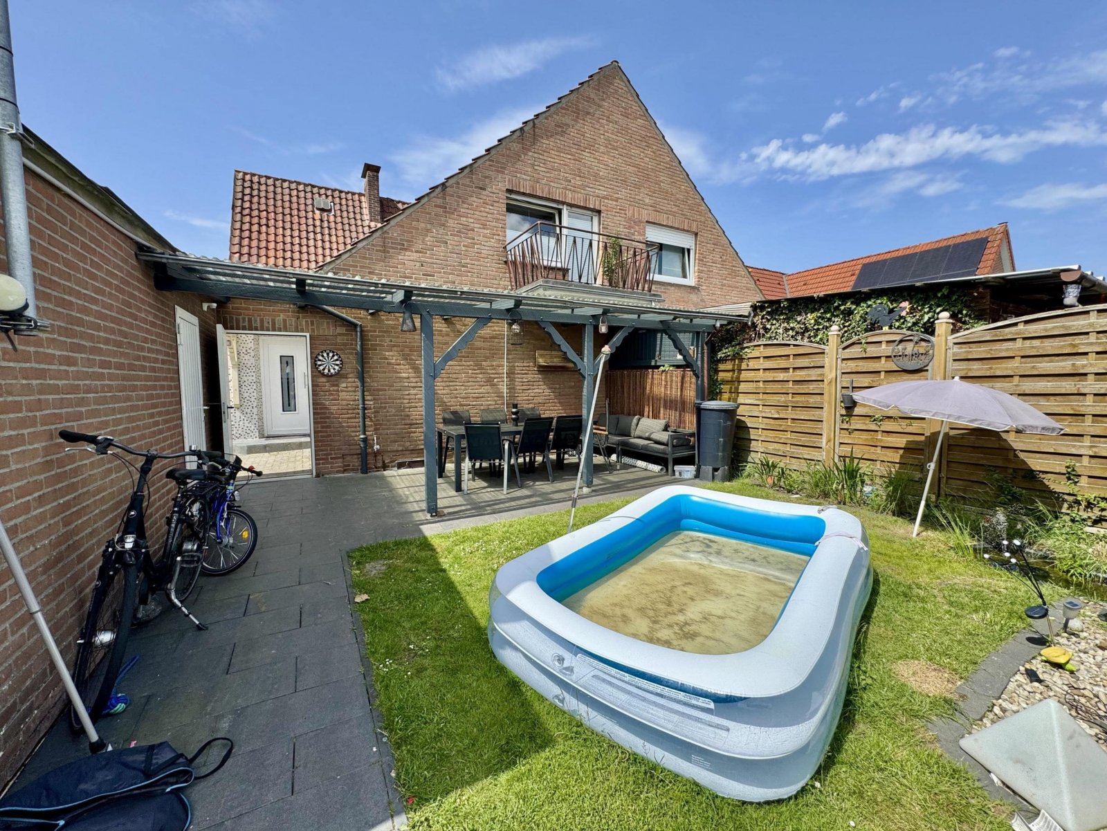 Rückansicht Garten