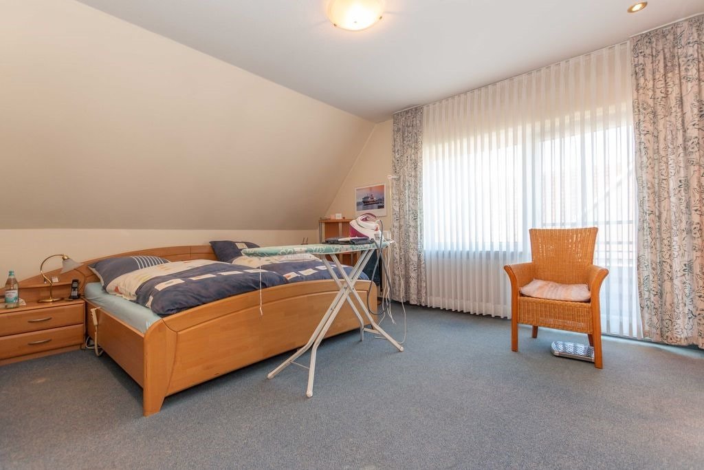 Schlafzimmer DG
