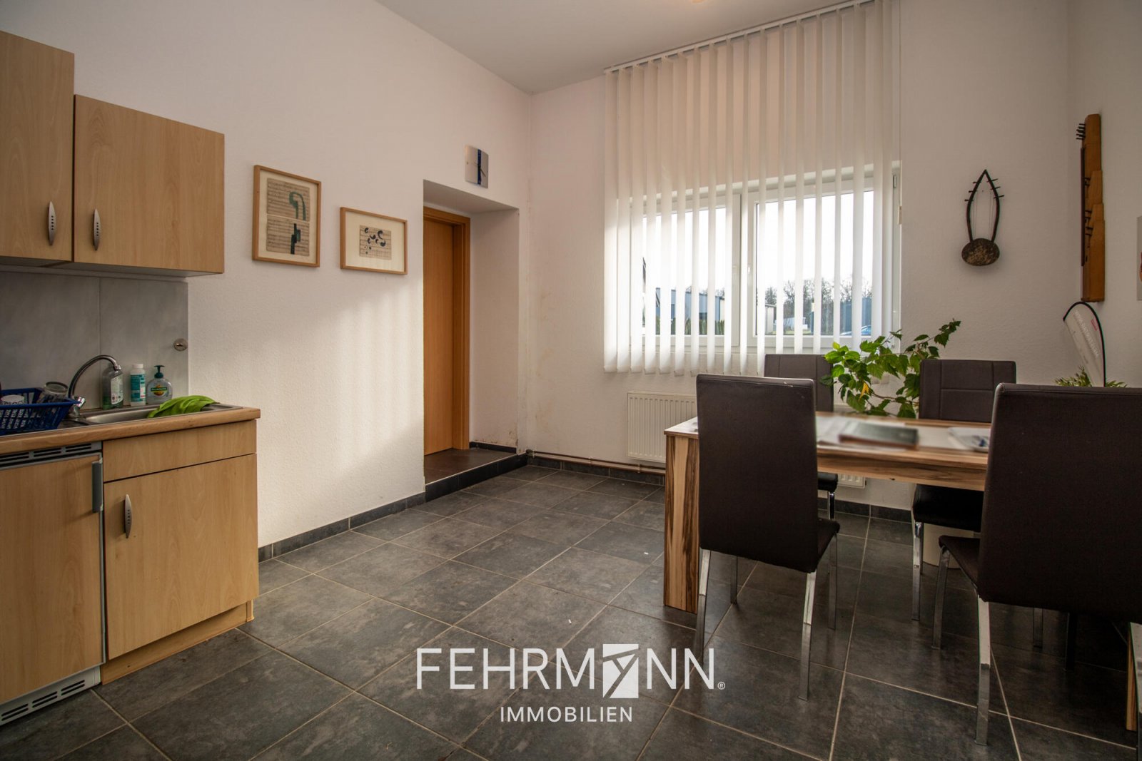 Küche / Besprechungsraum Küche / Besprechungsraum