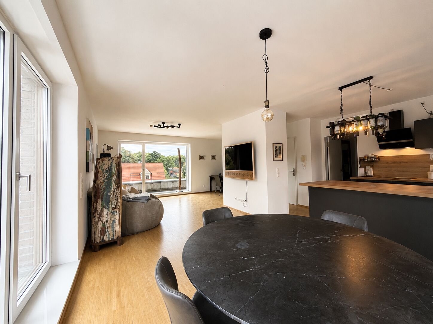 Wohnen/ Essen/ Kochen Wohnen/ Essen/ Kochen