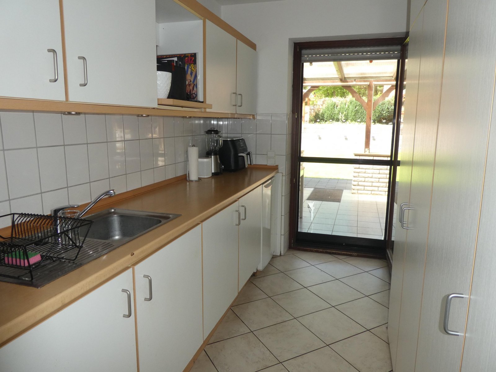 HWR HWR