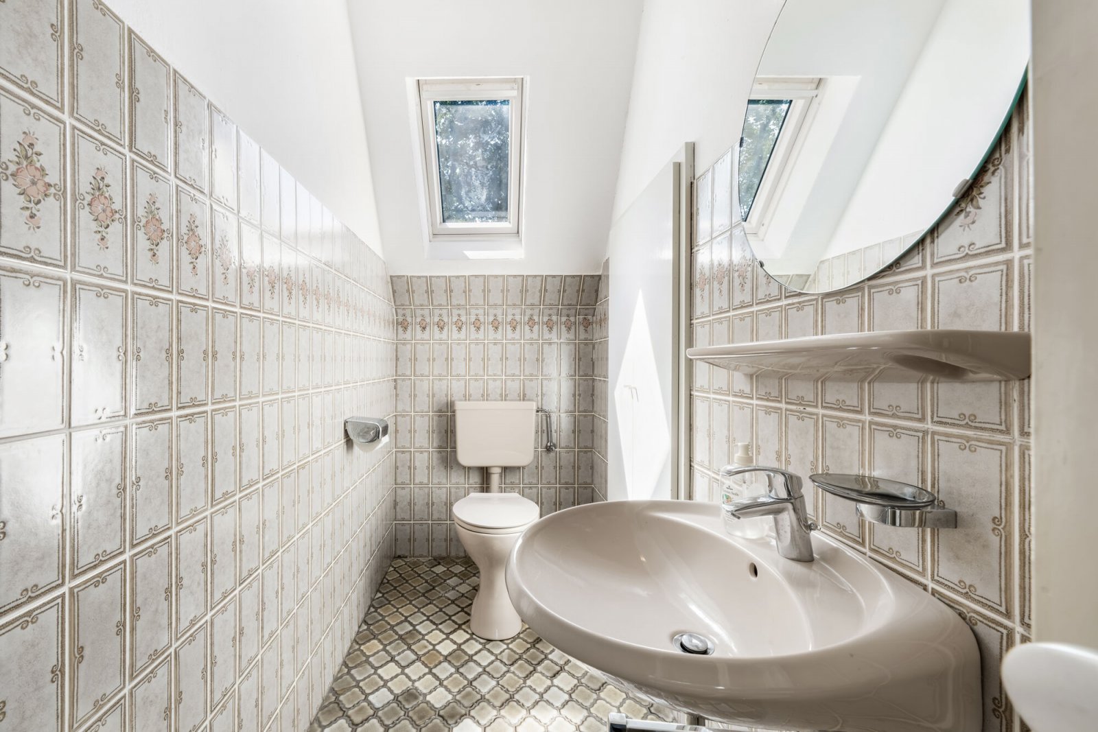 WC Dachgeschoss WC Dachgeschoss