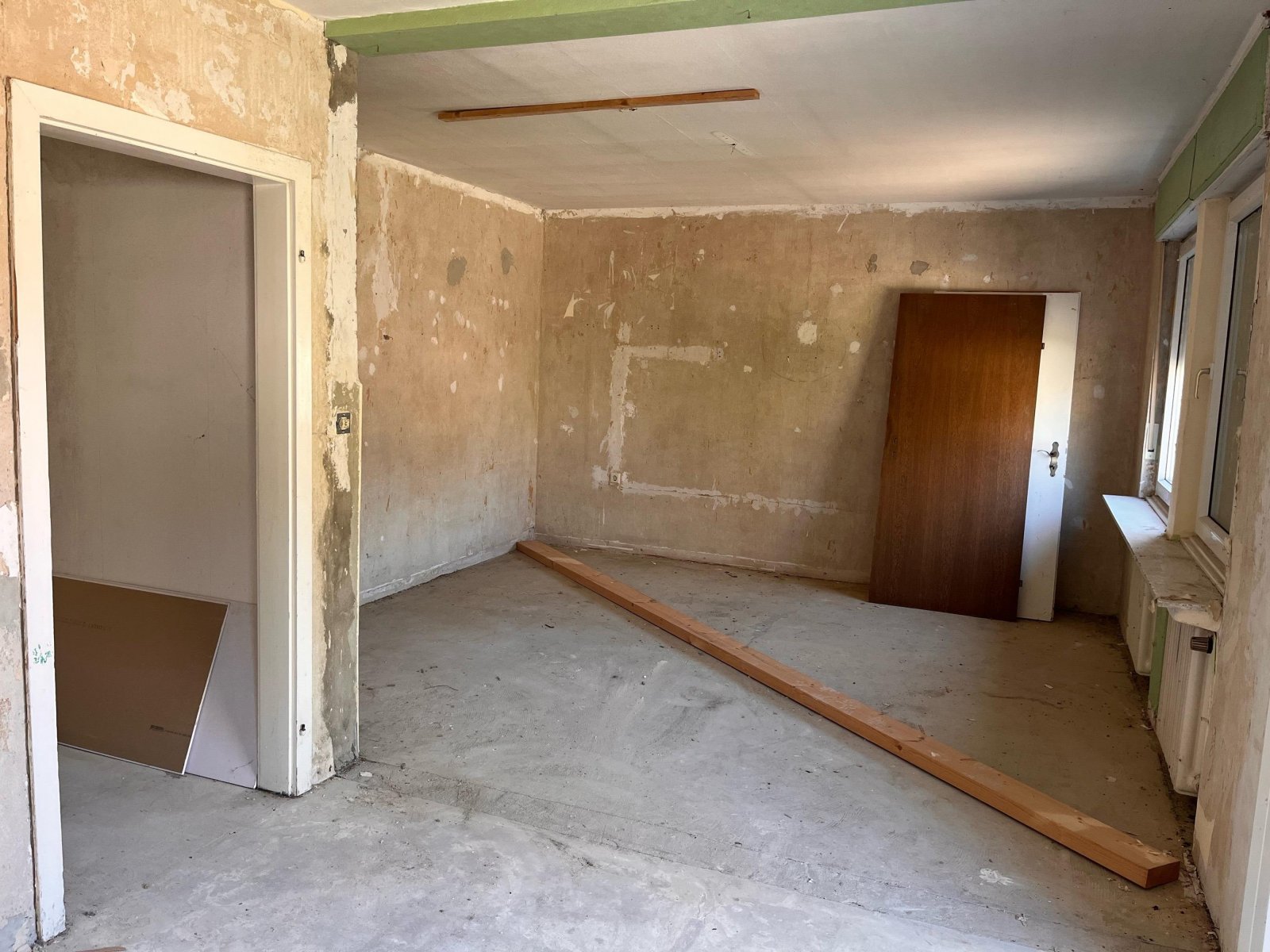 Zimmer im Dachgeschoss Zimmer im Dachgeschoss