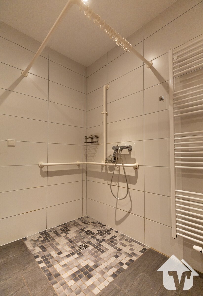 Dusche EG Dusche EG