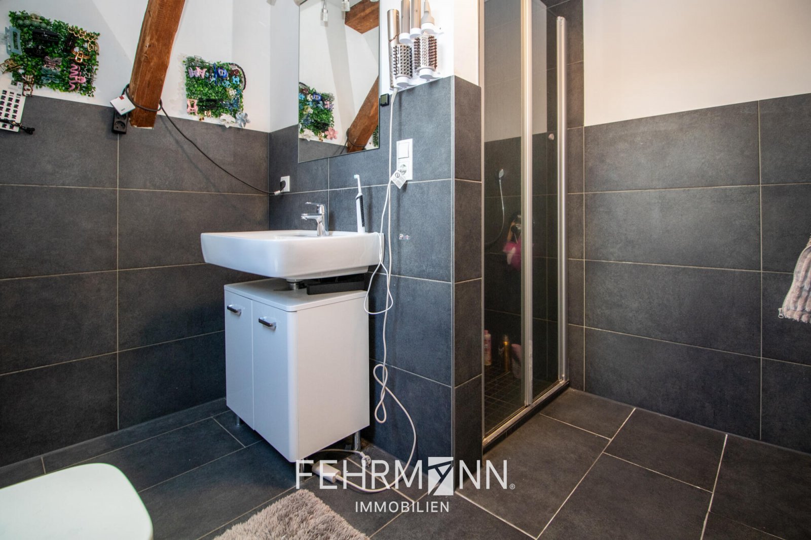 Badezimmer DG Badezimmer DG