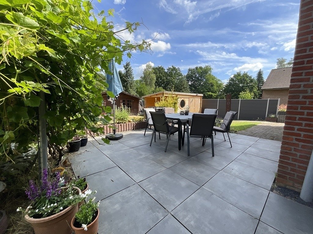 Terrasse hinten Terrasse hinten
