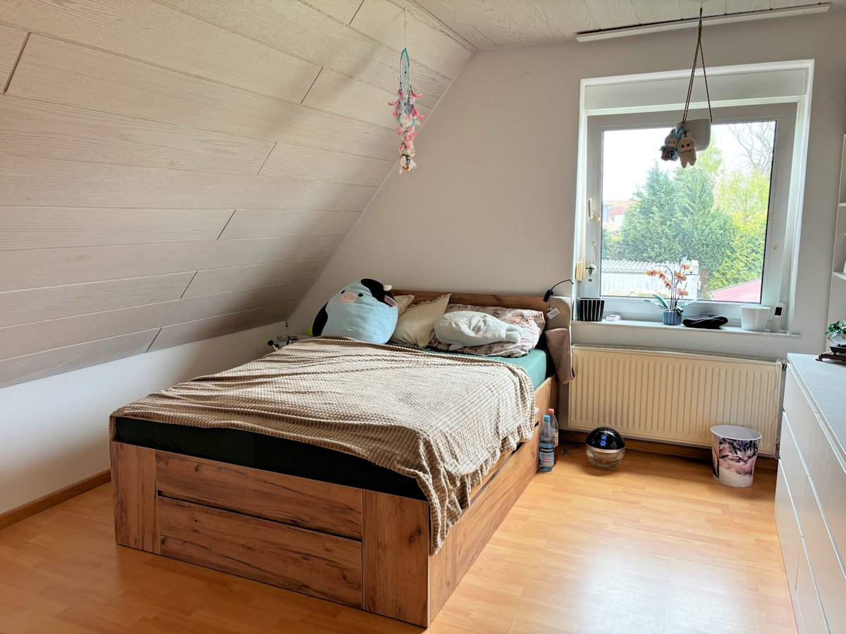 WHS II: Schlafzimmer II im Dachgeschoss WHS II: Schlafzimmer II im Dachgeschoss