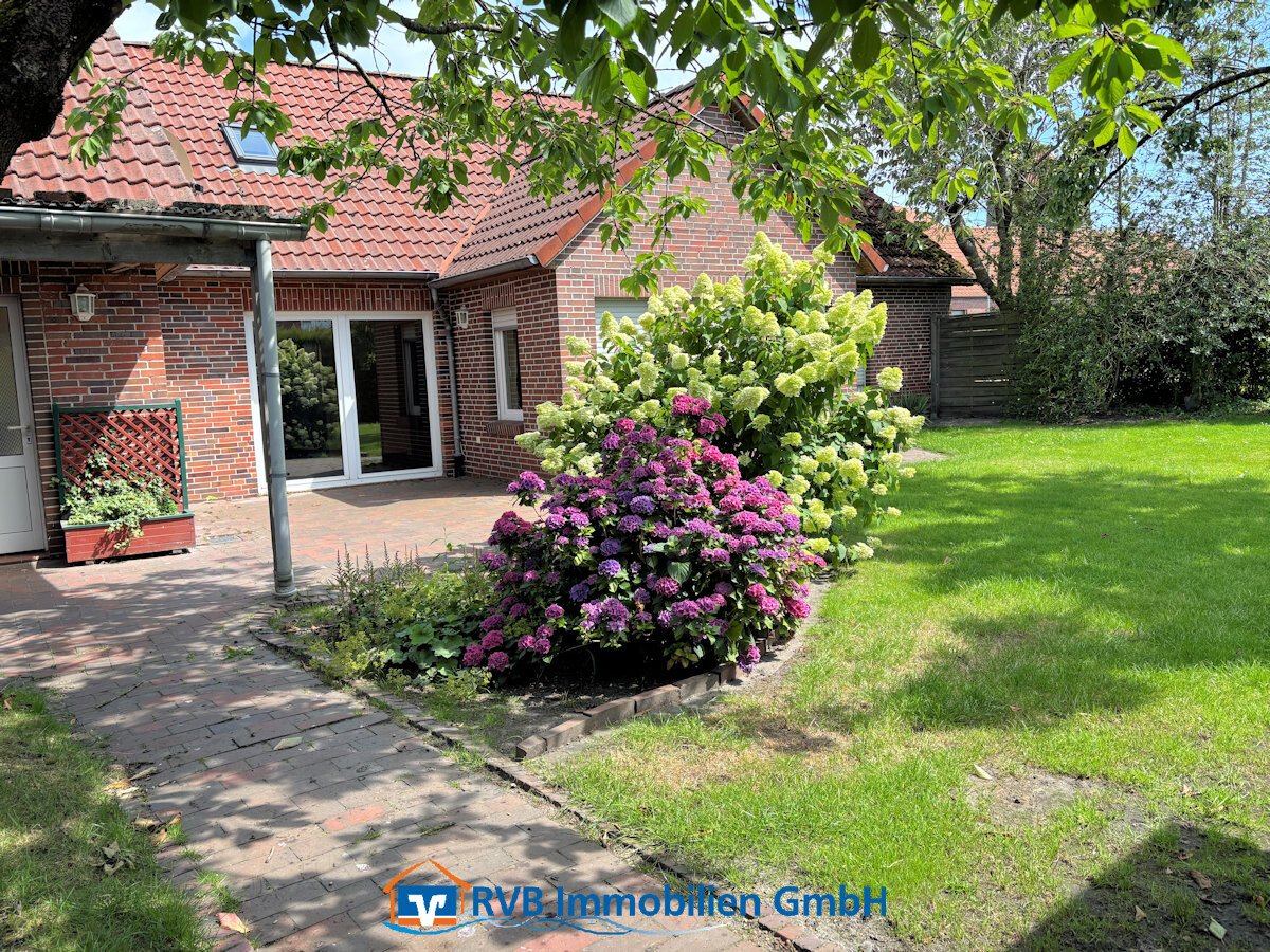 Blick vom Garten zum Haus Blick vom Garten zum Haus