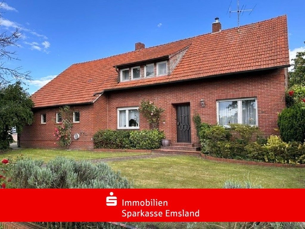 Hüven: Kleinsiedlerstelle mit viel Platz für Familie und Hobby Hüven: Kleinsiedlerstelle mit viel Platz für Familie und Hobby