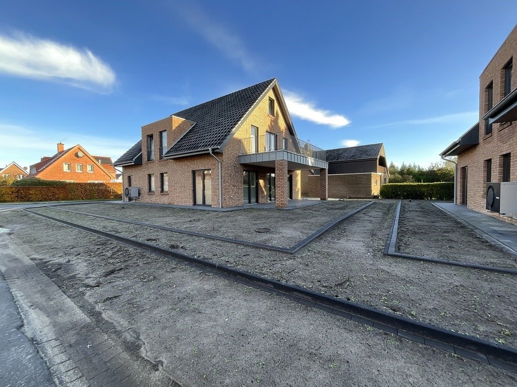 Straßenansicht