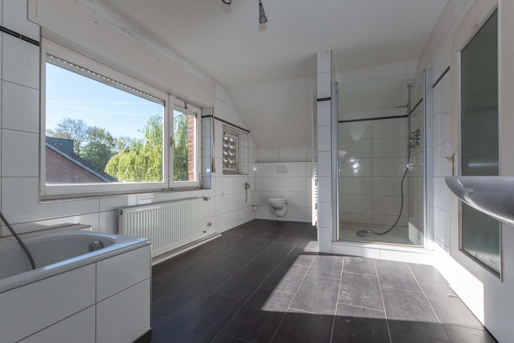 Badezimmer DG