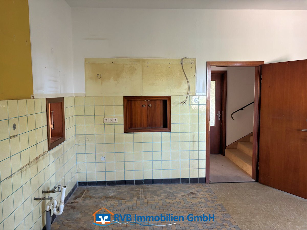 WE I: Küche mit Speisekammer WE I: Küche mit Speisekammer