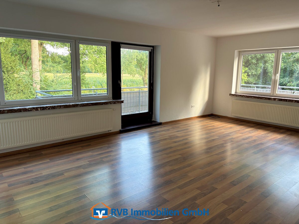 WE II: Schlafzimmer II mit Balkonzugang WE II: Schlafzimmer II mit Balkonzugang