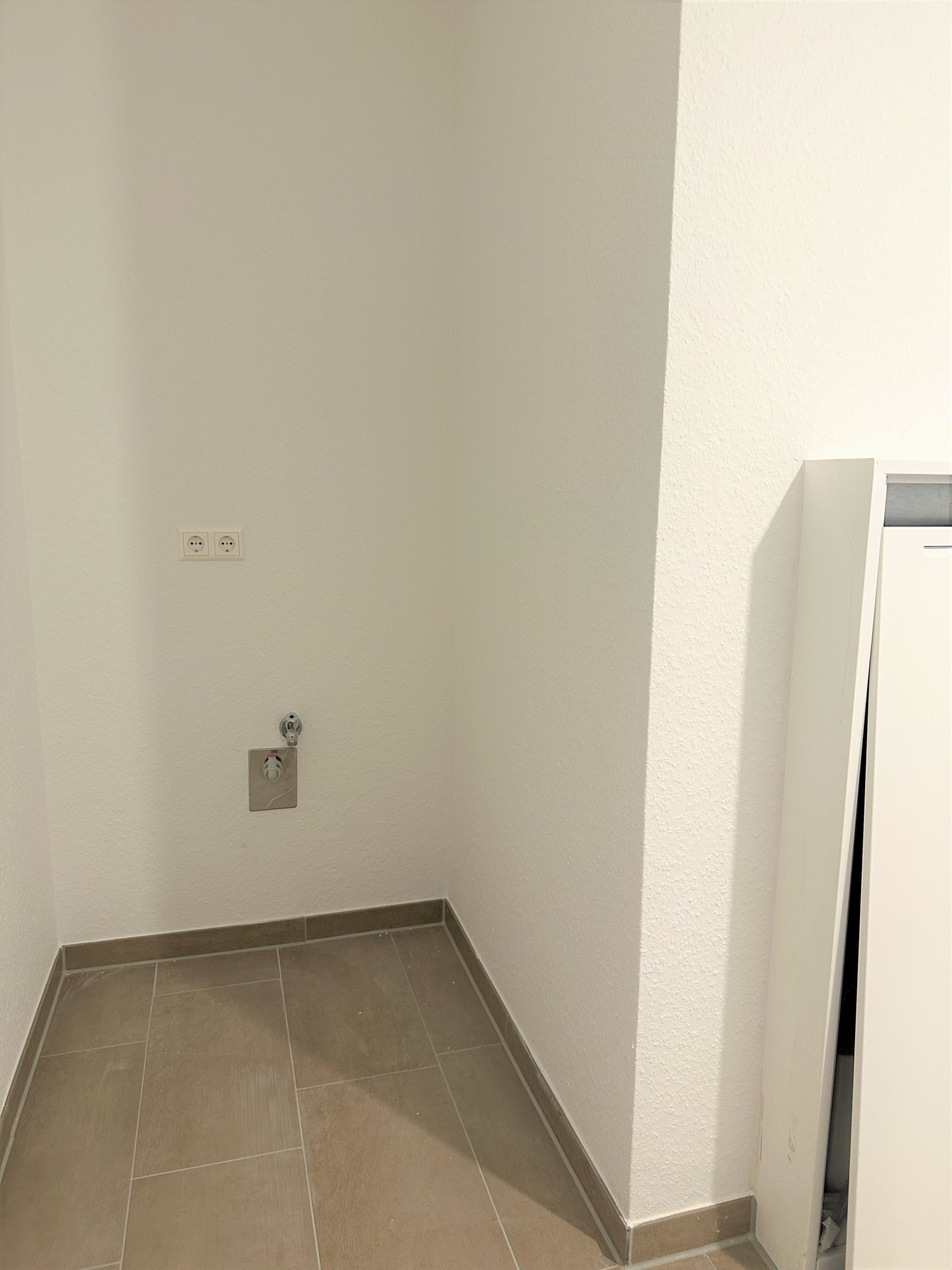 HWR