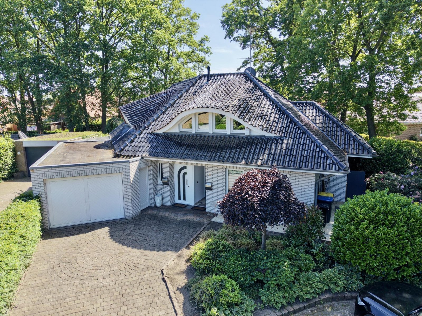 Neuenhaus: Großzügiger Bungalow mit Einliegerwohnung in Neuenhaus - Wohnen auf hohem Niveau Neuenhaus: Großzügiger Bungalow mit Einliegerwohnung in Neuenhaus - Wohnen auf hohem Niveau