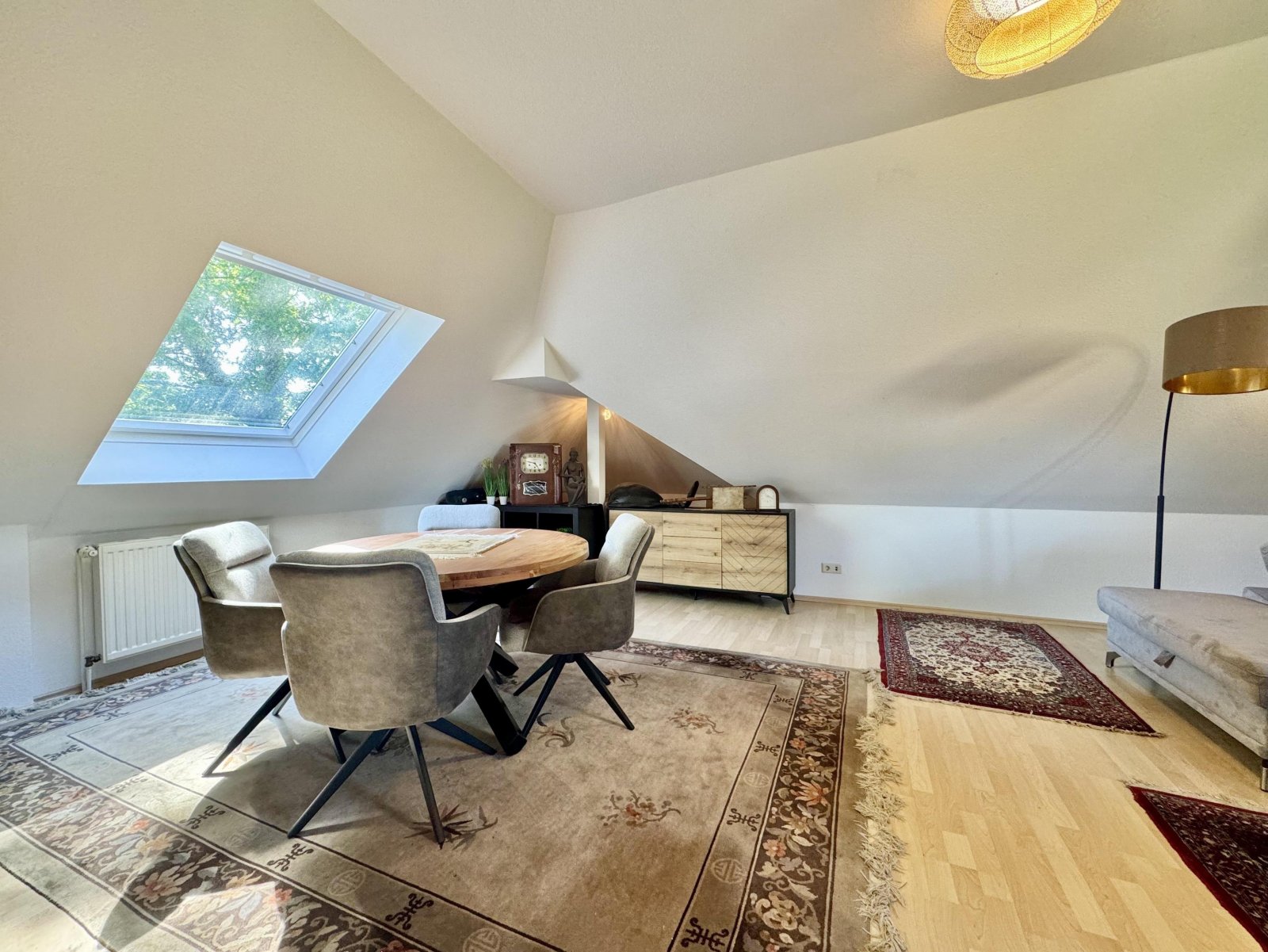 Wohnzimmer DG