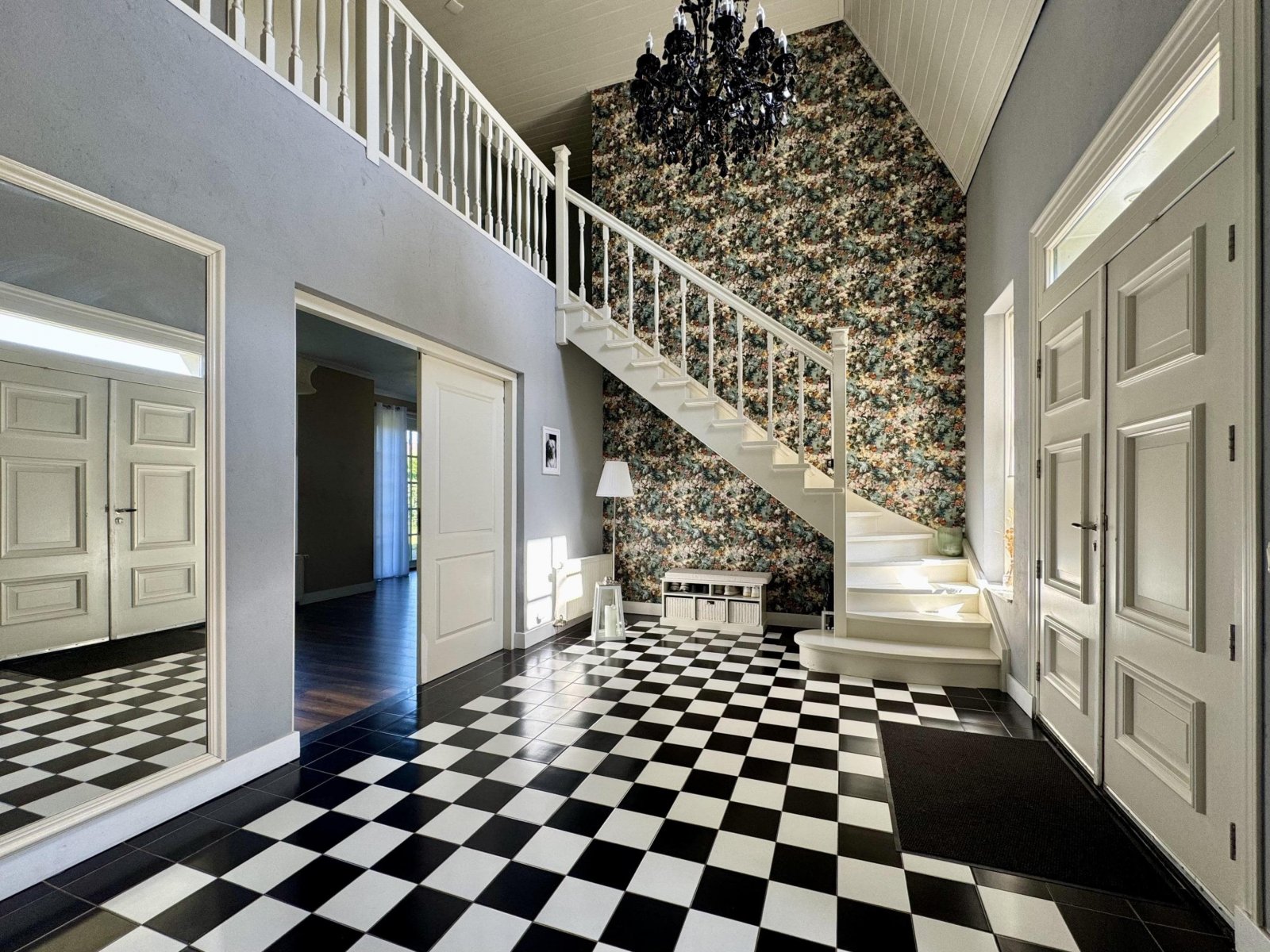 Treppenhaus EG