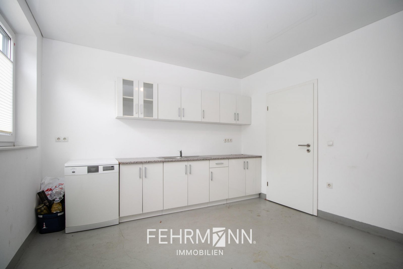 Aufenthaltsraum+Küche Aufenthaltsraum+Küche