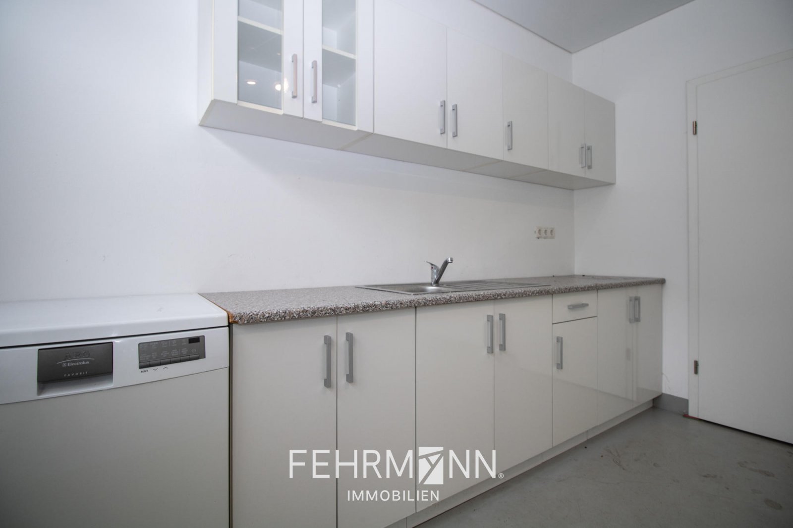 Aufenthaltsraum+Küche Aufenthaltsraum+Küche