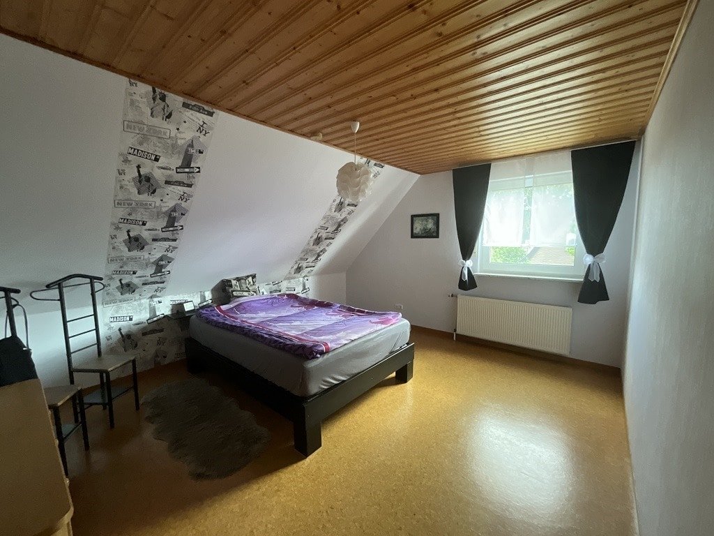 Schlafzimmer DG