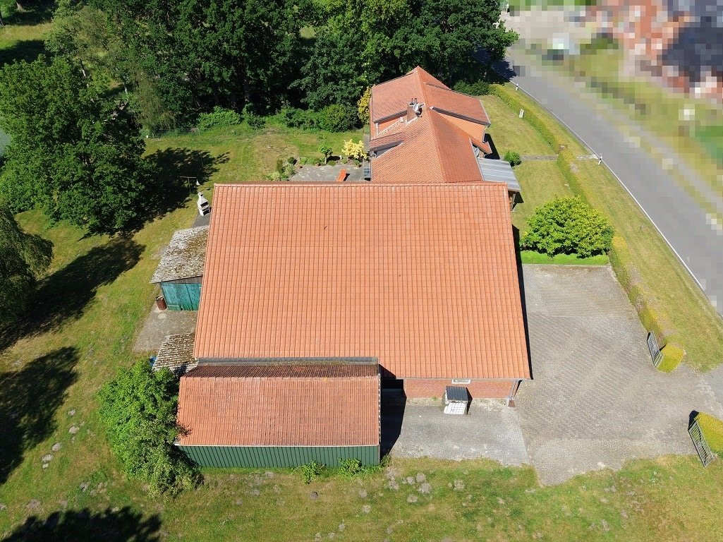 Luftbild Seitenansicht Luftbild Seitenansicht