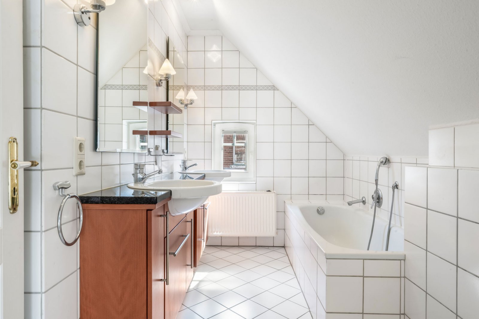 Tageslichbad Dachgeschoss Tageslichbad Dachgeschoss