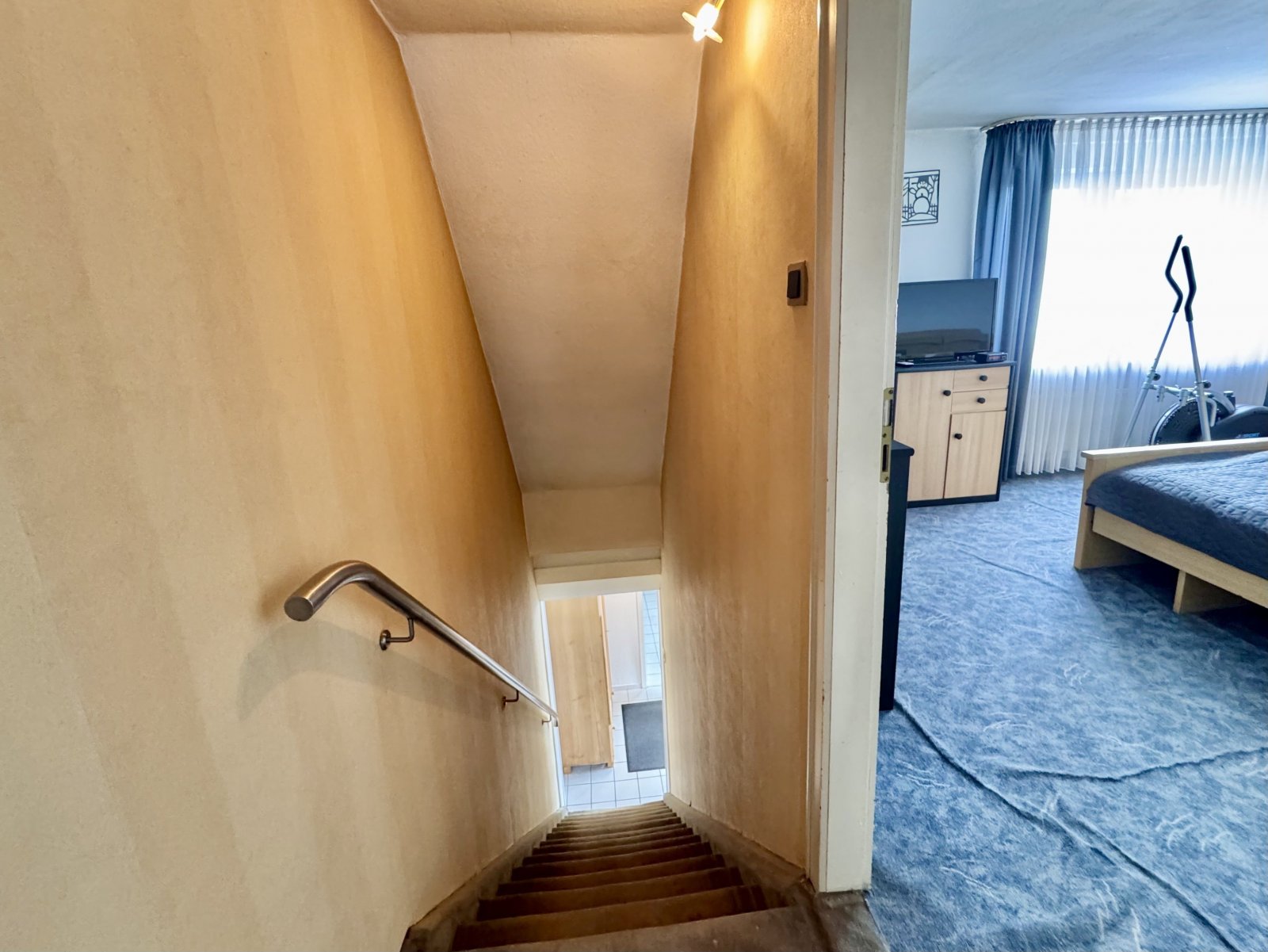 Flurtreppe ins OG Flurtreppe ins OG