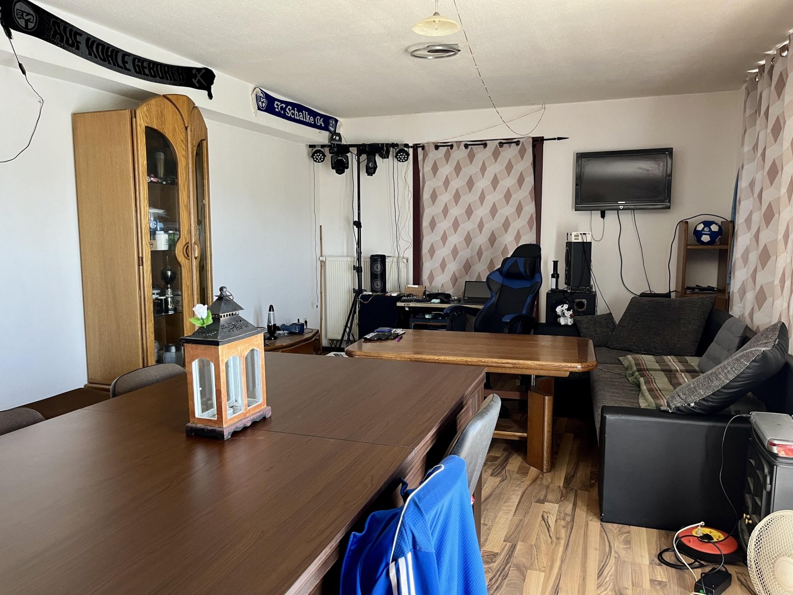 Wohn-/Esszimmer Wohn-/Esszimmer