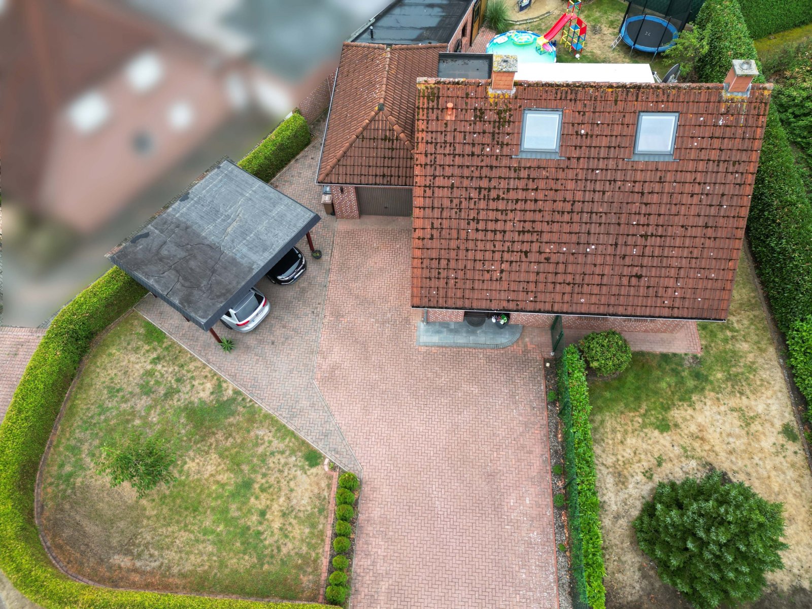 Drohne Frontansicht gesamt