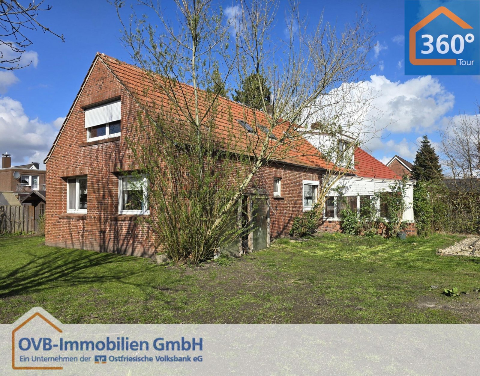 Leer: Wohnhaus mit großzügigem Grundstück in Loga Leer: Wohnhaus mit großzügigem Grundstück in Loga