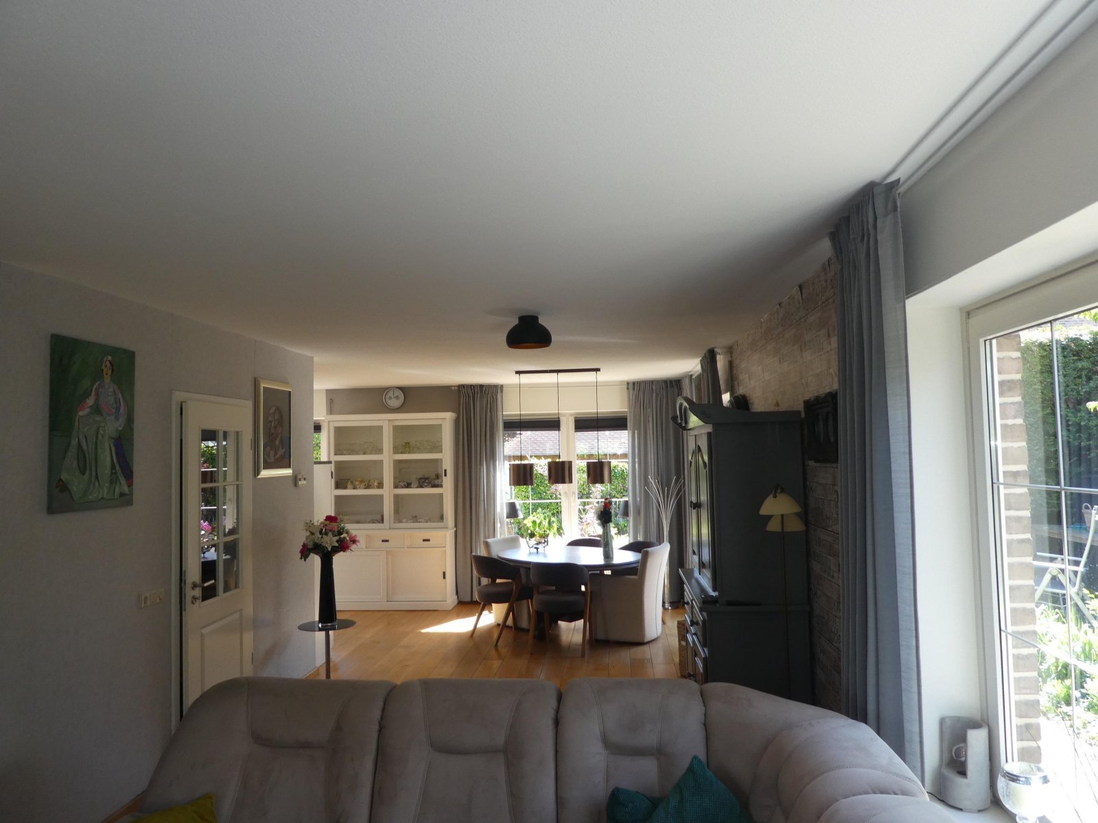 Wohn-/Esszimmer/Küche Wohn-/Esszimmer/Küche