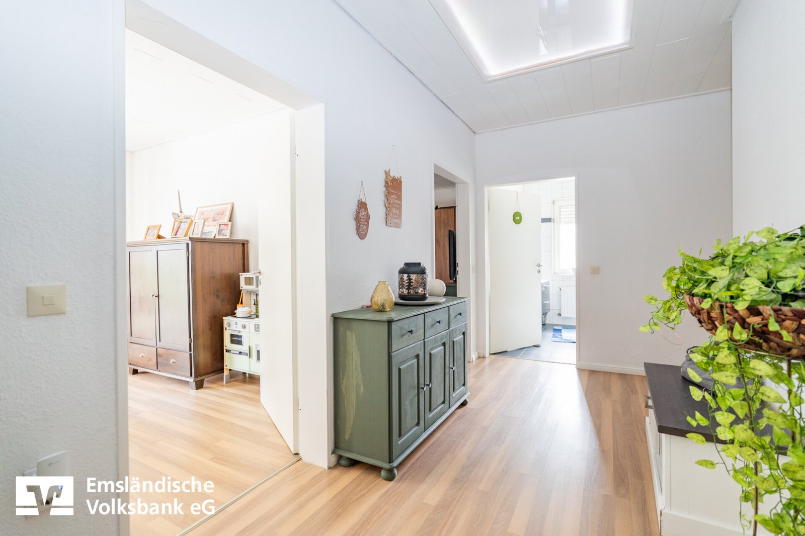 Wohnung 2 (hinten)