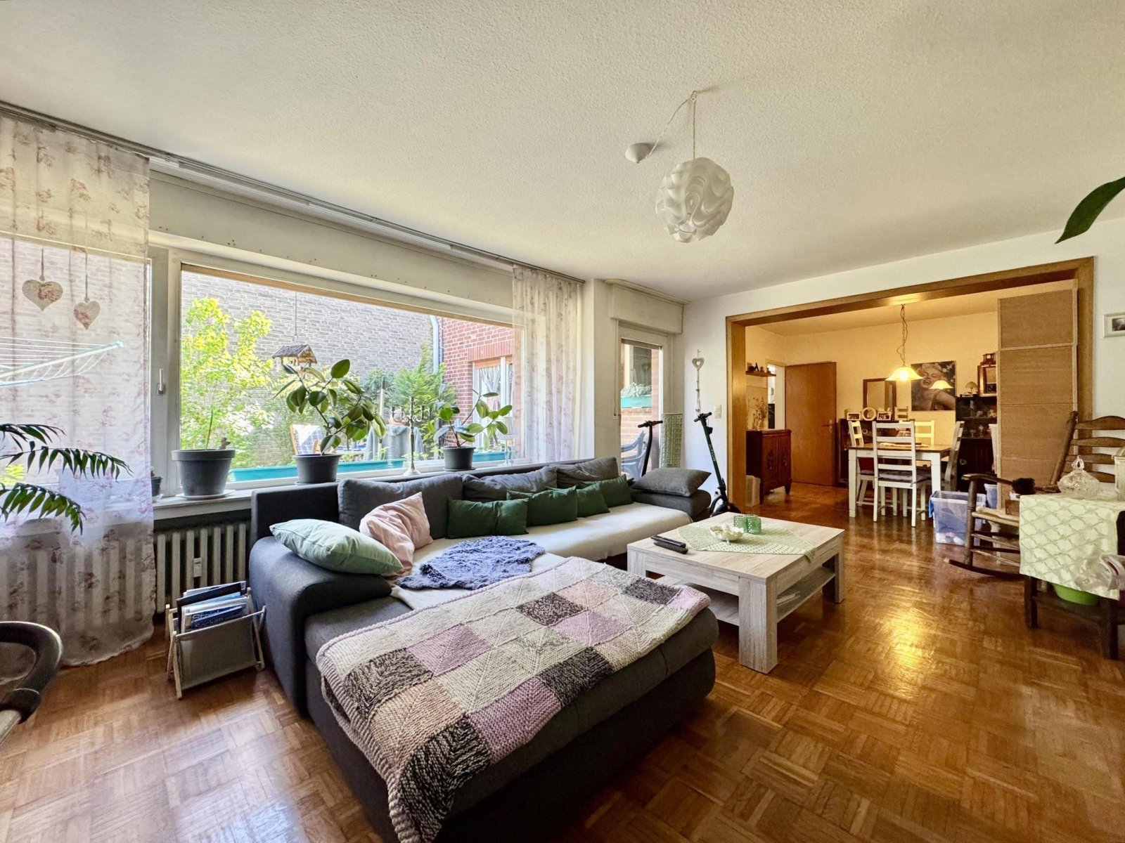 Wohn-/Esszimmer EG Wohn-/Esszimmer EG