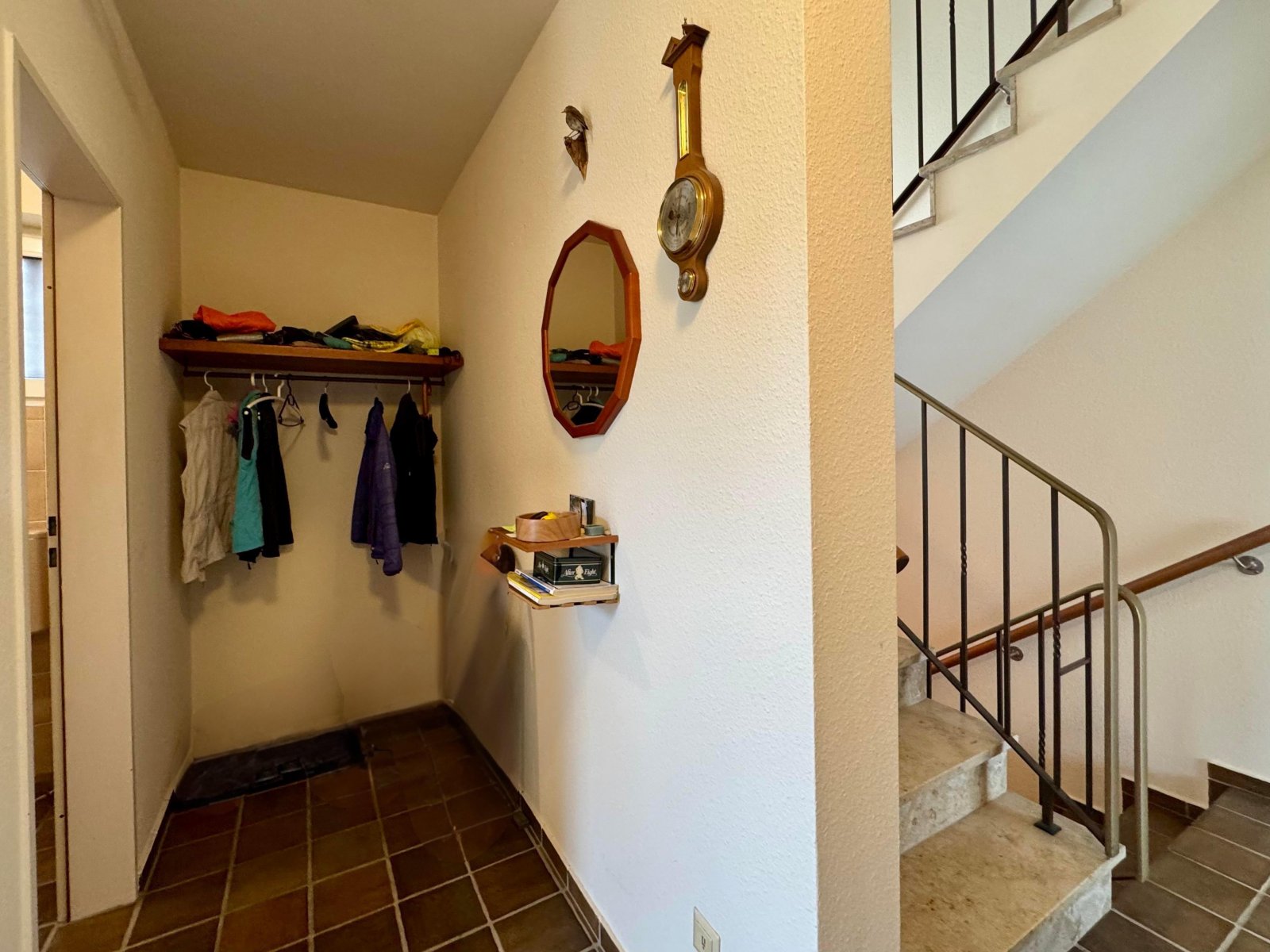 Garderobe im Erdgeschoss Garderobe im Erdgeschoss