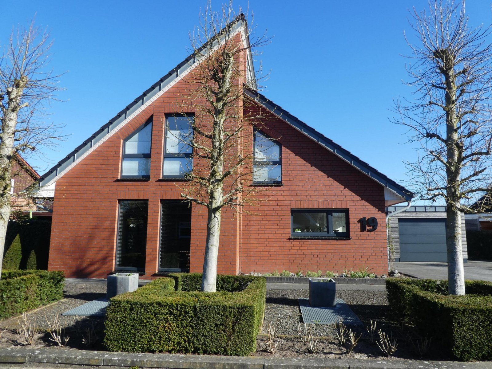 Straßenansicht Straßenansicht