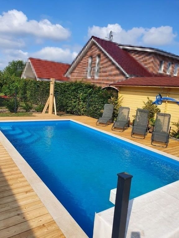 Pool Pool