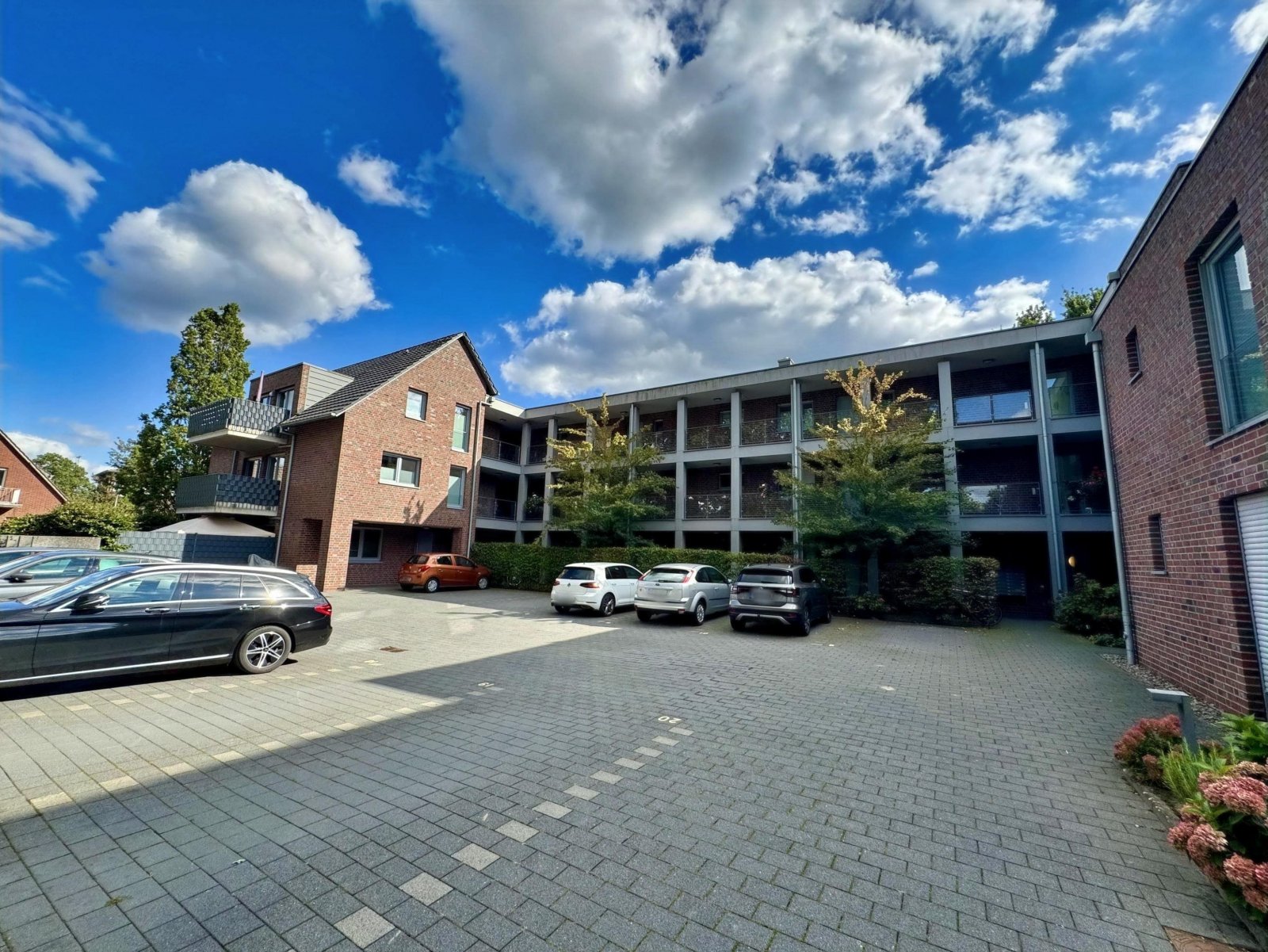 Außenansicht Außenansicht