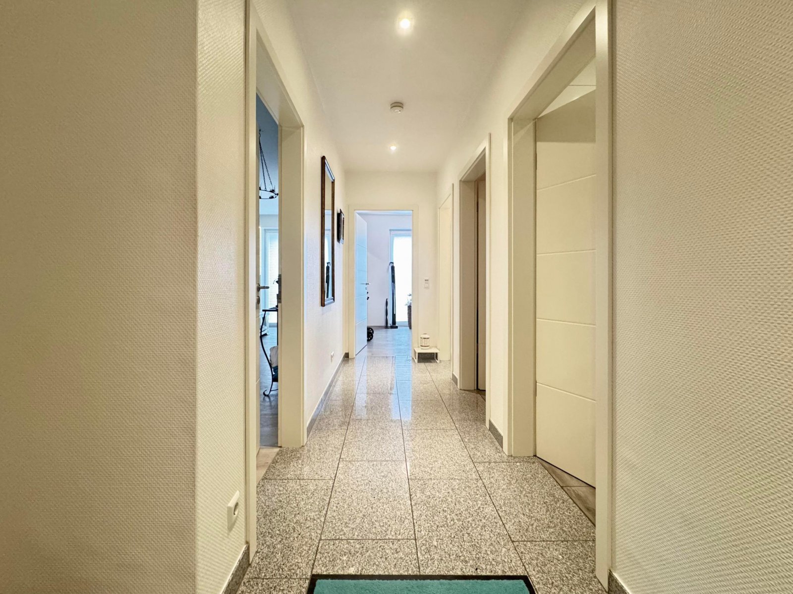 Flur Flur