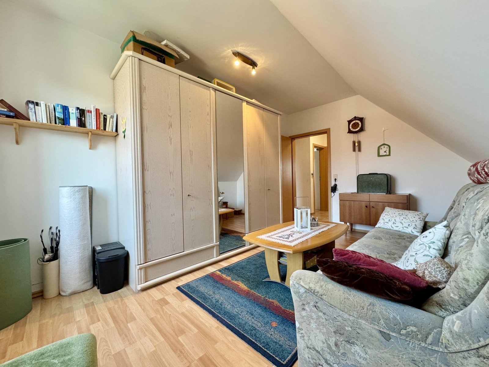 Schlafzimmer DG