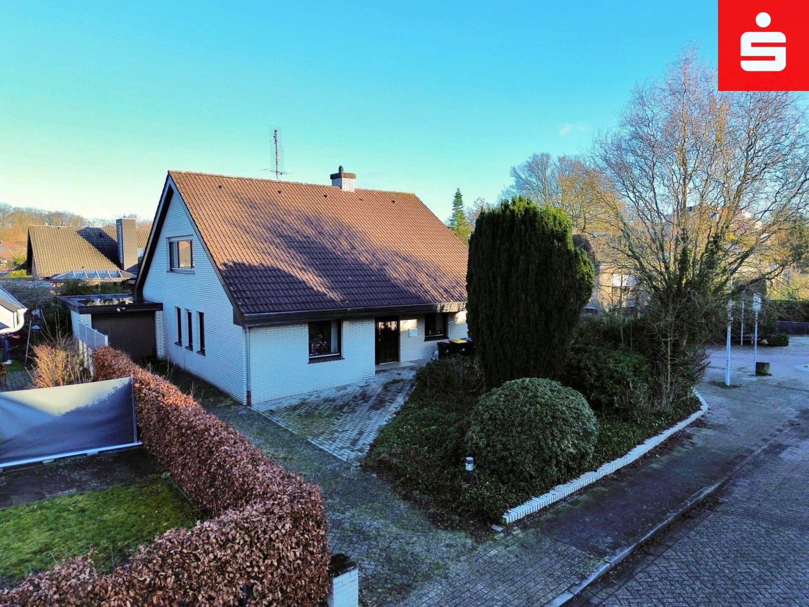 Nordhorn: Renovierungsbedürftiges großes Einfamilienhaus in Top-Lage von Nordhorn Nordhorn: Renovierungsbedürftiges großes Einfamilienhaus in Top-Lage von Nordhorn