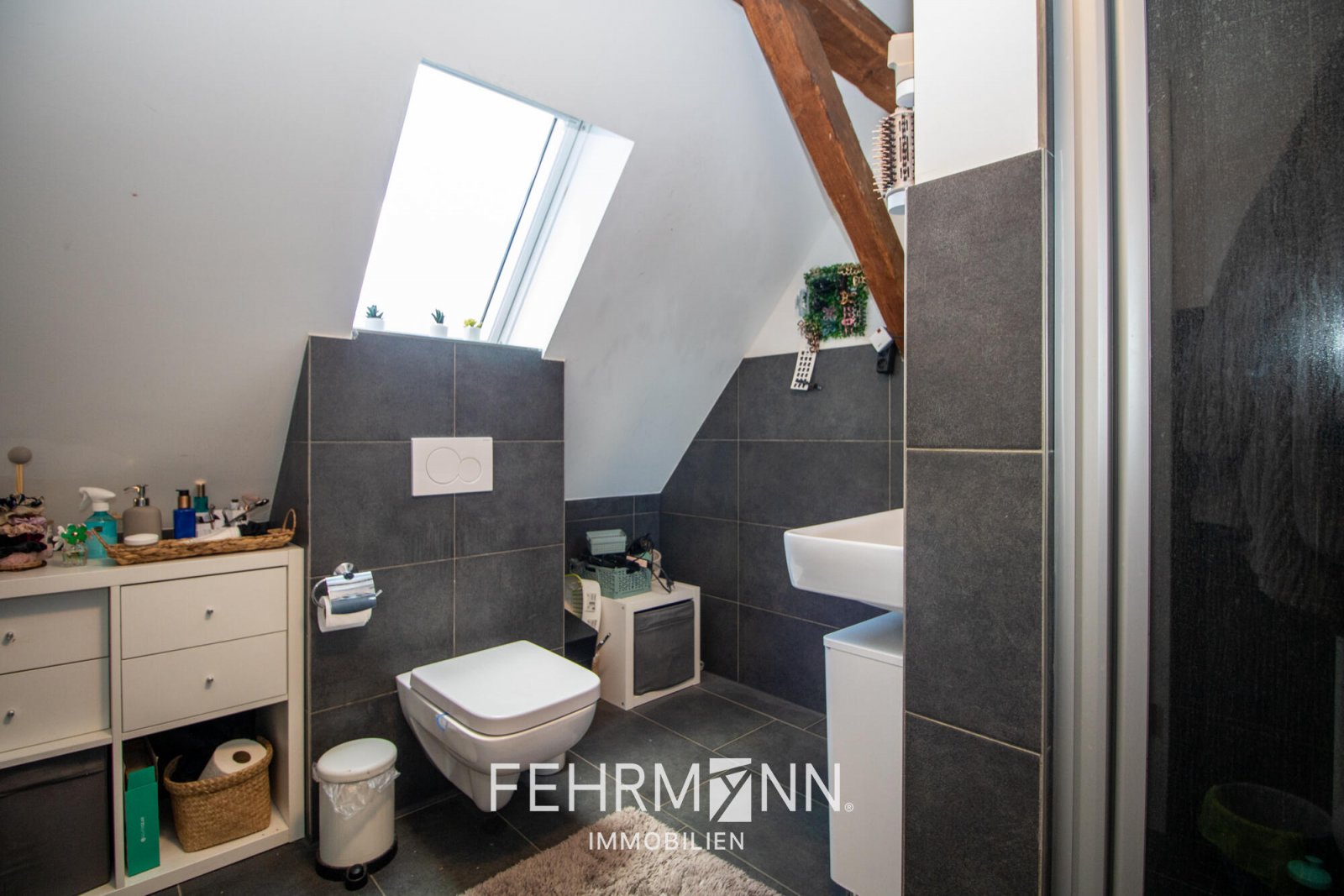 Badezimmer DG