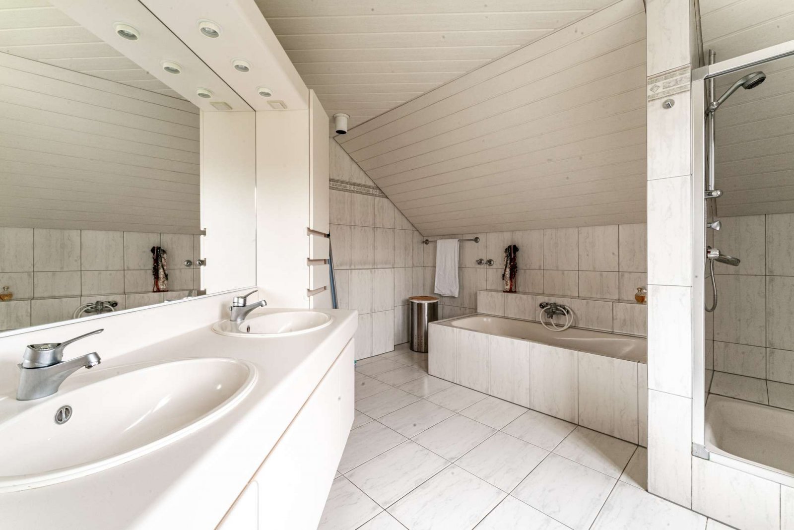 Badezimmer Badezimmer