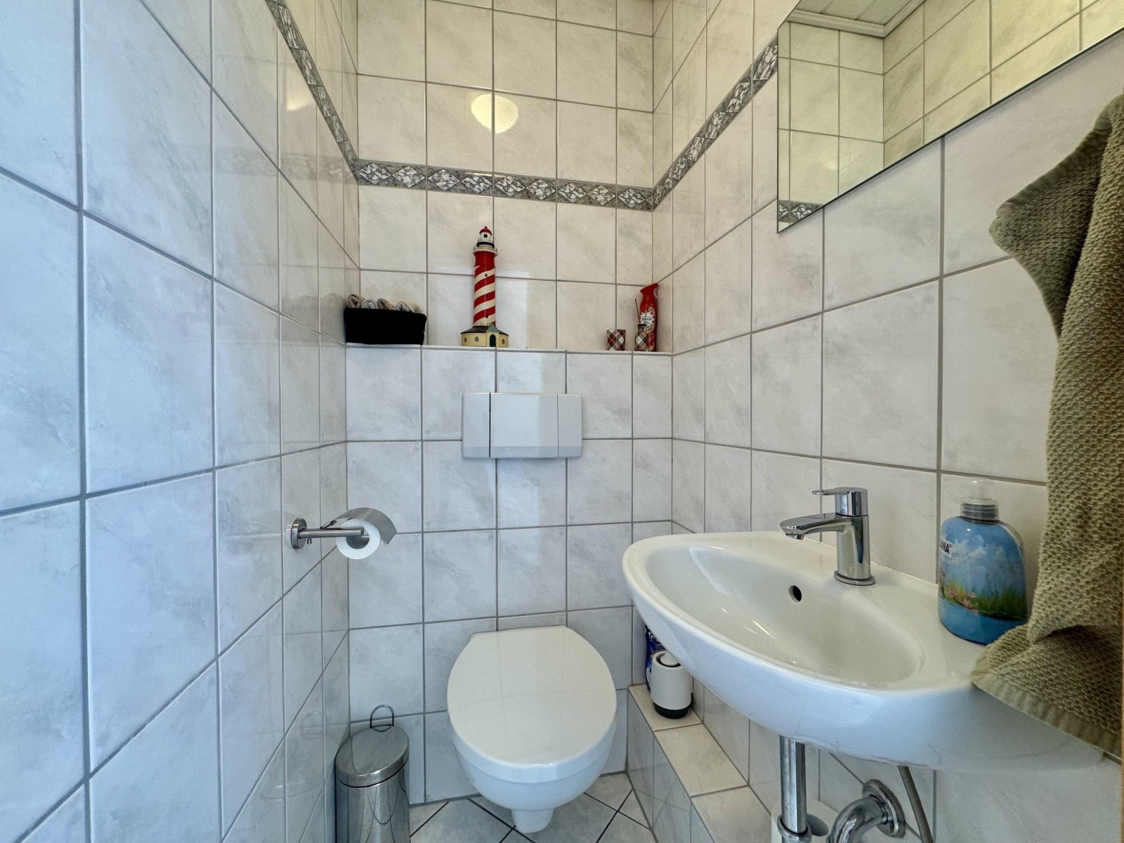 Gäste-WC OG Gäste-WC OG