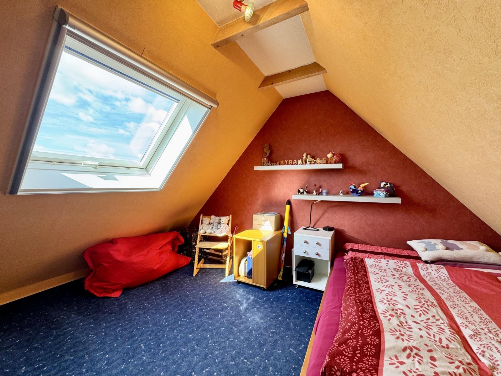 Kinderzimmer DG Kinderzimmer DG