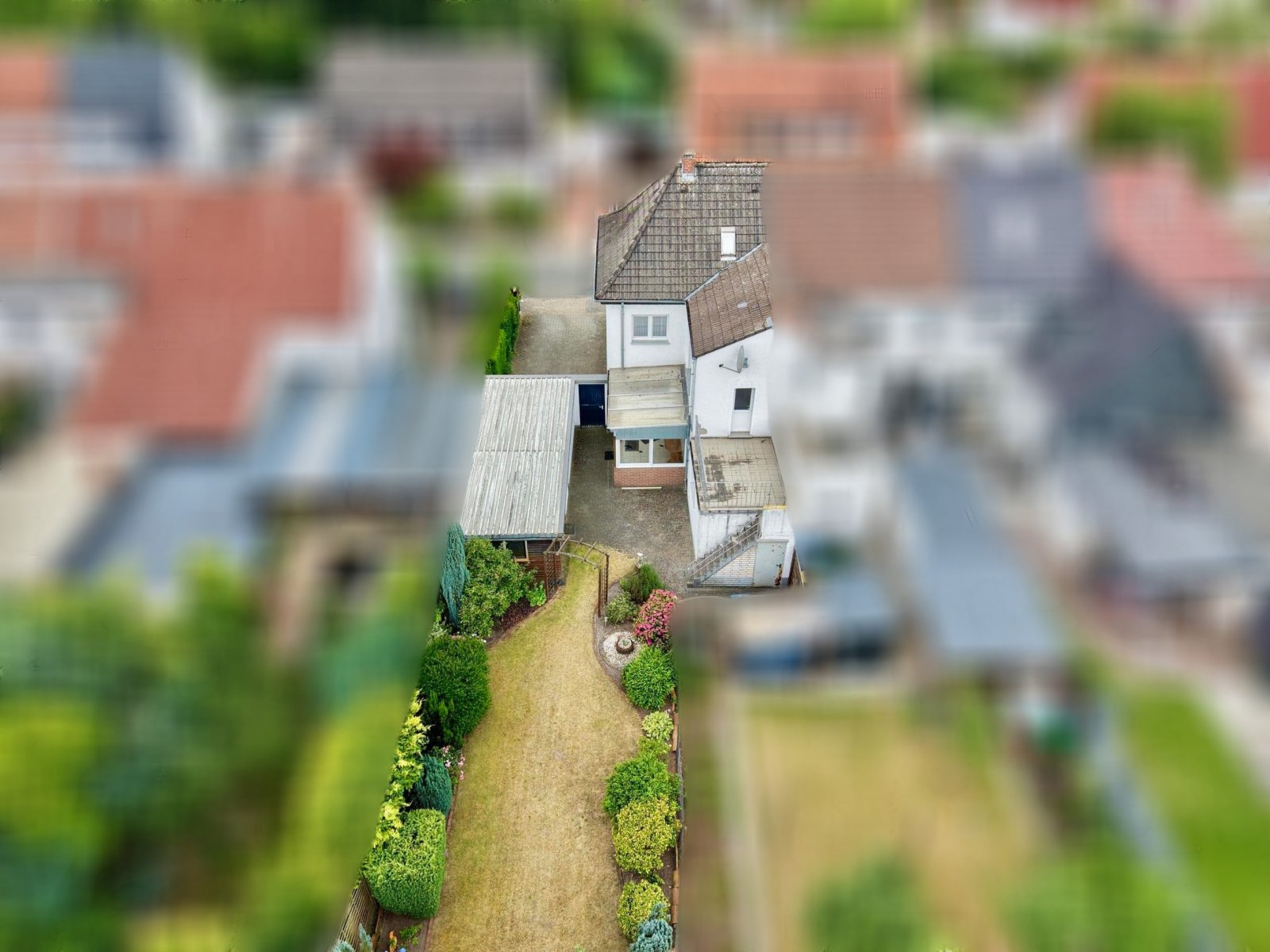 Luftbild Rückansicht mit Garten Luftbild Rückansicht mit Garten