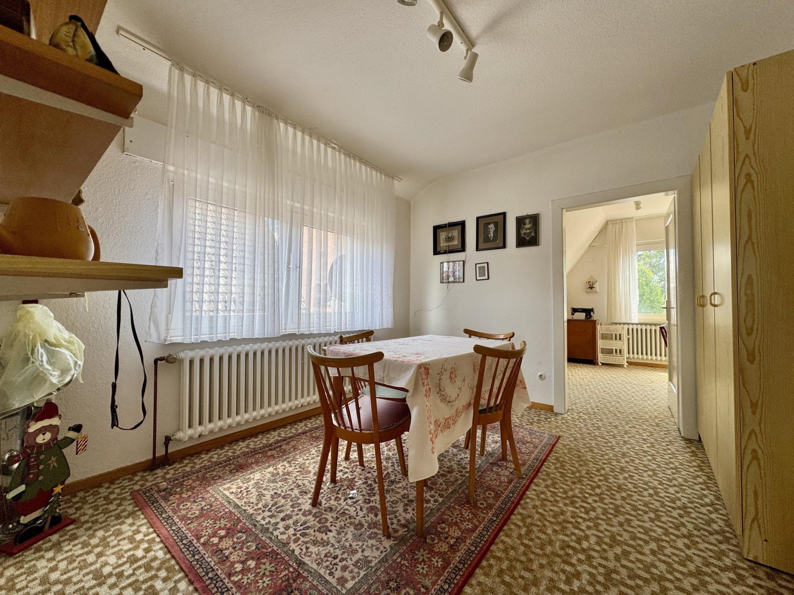 Durchgangszimmer DG Durchgangszimmer DG
