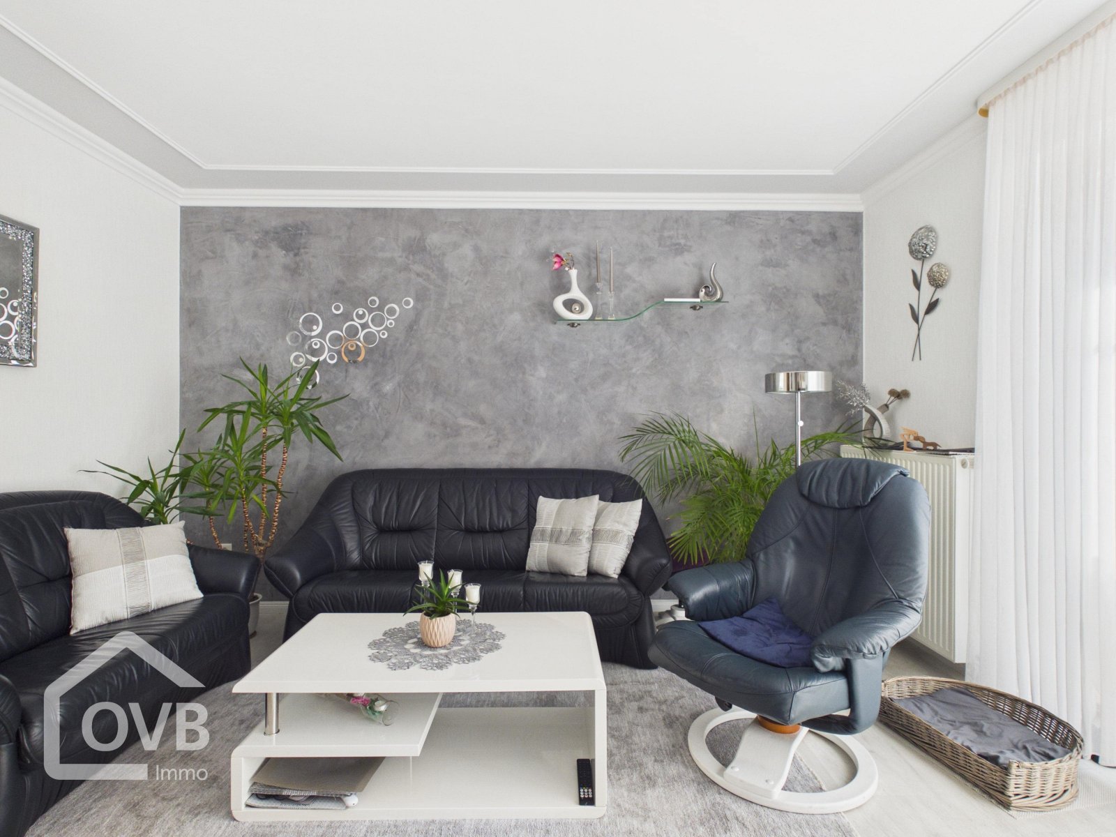Wohnzimmer mit Terrassenzugang Wohnzimmer mit Terrassenzugang