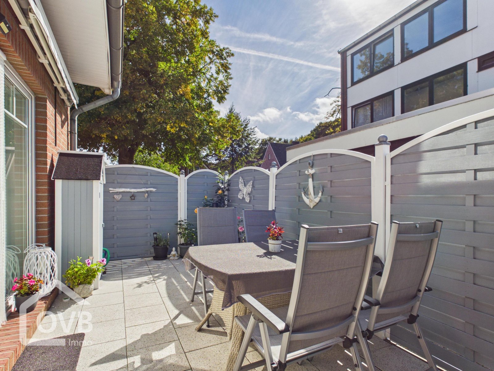 Terrasse inkl. Markise Terrasse inkl. Markise